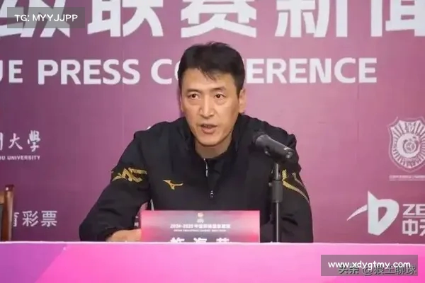 天津江苏输球球迷点赞陈方施海荣,围绕中心提升士气 天津江苏输球球迷点赞陈方施海荣,围绕中心提升士气